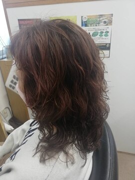 ラポールヘア北谷店 .