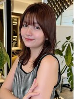 大人気王道ミディアムレイヤーボブ