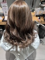 リー 京橋(Lee)&nbsp;今里☆ブリーチなしのカラー☆