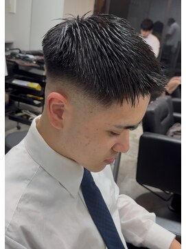 ハーツ バイ レックス 中野(HEARTS by rex) フェザーアップ/スキンフェード/中野駅