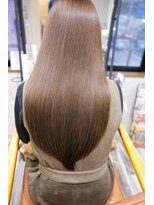 ラフ 八乙女(Rough)&nbsp;髪質改善/小顔に見せるヘア/ココアベージュ/透明感カラー/八乙女