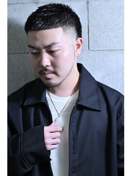 チルチェア 横浜(CHILL CHAIR) ミックスフェード×クロップ <横浜駅/バーバー/理容室/床屋>