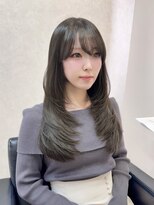 トッカ ヘアアンドトリートメント バイ リウム(tocca hair&treatment by Rium) 《トレンドヘア》レイヤーカット×オリーブカラー