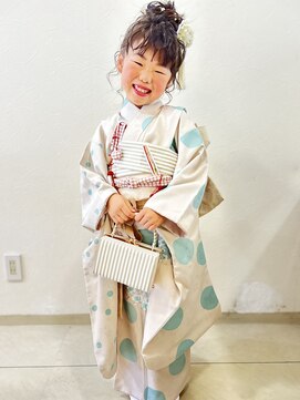 アールイードット(Re.) 七五三アレンジ