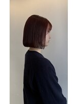 ヘアープレイス ヴィブ(hair place VIVE)&nbsp;顎下2cm切りっぱなしボブ★ワインレッドカラー