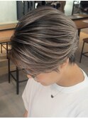 グレージュのシャドールーツ