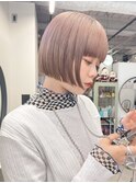 切りっぱなしボブタッセルボブダブルカラーブリーチカラー