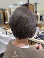 ピークアブー アヴェダ 池袋東武(PEEK-A-BOO AVEDA) ショートレイヤースタイル