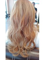 アグ ヘアー ビオラ 弘前駅前店(Agu hair viola) ハイトーン　ブリーチ　ベージュ