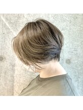ちゆら(-chiyura-) 抜け感のあるクールなショート　アッシュベージュカラー