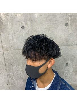 メルシー トータル ブランディング サロン(merci TOTAL BRANDING SALON) ツイストスパイラル (横浜)