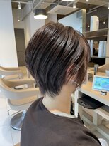 アース 東戸塚店(HAIR & MAKE EARTH) 20代30代40代大人可愛い小型ショート 丸みレイヤー