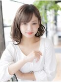 外ハネワンカールボブ