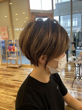 シャラクアクティ(sharaku acty) 丸みショート