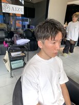 アイズ 海老名(AIZU) ショートアップバングスパイキーショートフェードカットショート