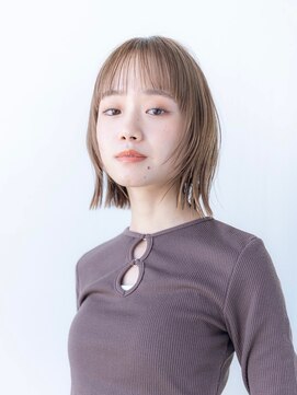 エースハバナ 渋谷(1 HAVANA) 20代30代大人かわいい斜めバングデザインカラーシルキーベージュ