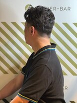 バーバーバー アカバネ(BARBER-BAR AKABANE)&nbsp;男らしさ溢れるパーマ×ツーブロック フェード#4