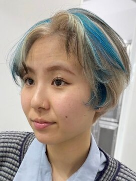 ウィコ 新宿(WICO) セクションカラー[新宿駅/外ハネボブ/ワイドバング/美髪]