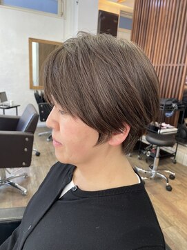 ハーツ(Heart's) 白髪ぼかし/イメチェンヘアスタイル/前髪カタログ/ショートボブ