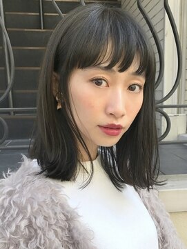 ノイ(noi) 顔周りレイヤーカットくびれヘアミルクティーベージュカラー