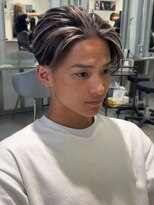 キング(K!ng)&nbsp;縮毛矯正髪質改善ハイライトレイヤーカット枚方美容室エクステ