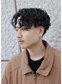 スパイラルミックスラルフカールセンターパート黒髪パーマ
