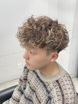 サン 大阪梅田(SUNC) 【スペインカール】【外国人風カラー】【ブラウンカラー】