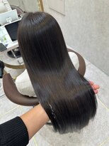 ロンドルピナス 小倉(Lond Lupinus)&nbsp;ミディアムヘア暗めカラー/デザインカラー/フェイスフレーミング