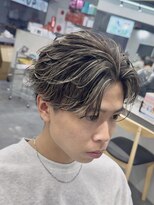 フィフス 天神大名(fifth)&nbsp;天神メンズパーマニュアンスパーマフェザーパーマセンターパート