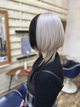 ラウラアンドロー(LAURA&RO) ダブルカラー/ケアブリーチ/インナーカラー/ベージュ【塚口】