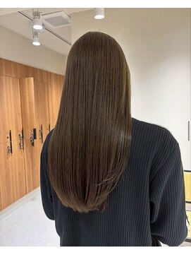 小顔黒髪オリーブグレーココアベージュボブ髪質改善ブリーチ新宿