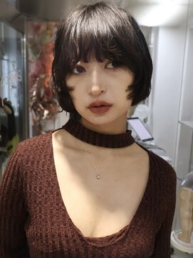 ポピンズ(poppins) 前上がりボブパーマ