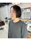 フラットなボブ