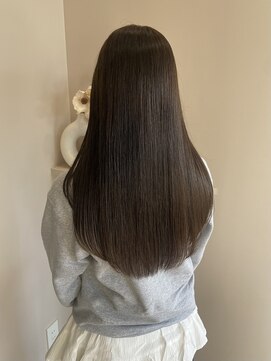 クム(QUMU) 透明感オリーブカラー◎