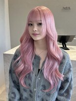 シア(XIA)&nbsp;ホワイトピンク