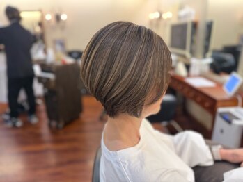 ヘアリゾート ディアリウム(Hair Resort DEARIUM)の写真/"白髪を増やさずに予防"明るく/美しく/染みにくい白髪染めがお洒落を楽しみたい大人女性に大人気【韓国風】