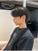 大人っぽさに加え余裕を 韓国風センターパート