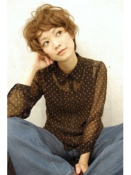 ナイン 麻布十番(NINE) NINE short curl 03-6804-5499