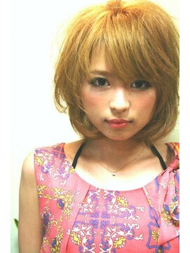 オフザリップヘアー(off the Lip hair) マイノリティースクウェアー