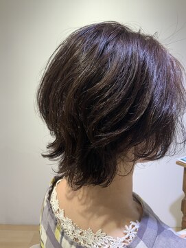 ユーネリー(U-NERY) ショートのパーマスタイル