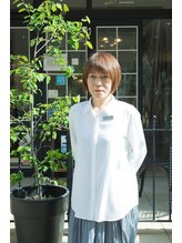 【福園 初美】女性スタッフイチのベテラン☆髪質の分析からお悩み解決、ミセスのスタイル提案が得意☆