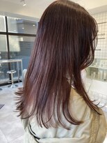 マウ(MAW?) pink brown hair