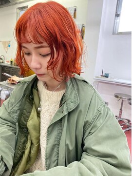 フィン(fin,) ツイストスパイラル/コンマヘア/アップバング/スキン