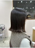 切りっぱなし×グレージュ×地毛風ストレート