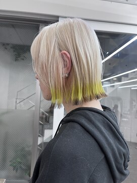 レコ 渋谷(LECO) ライムグリーンとブラウンのデザインカラー