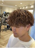 波巻きスパイラルパーマ刈り上げマッシュ  h