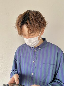 エトランジェ(Etrange) ツイストスパイラル/メンズパーマ