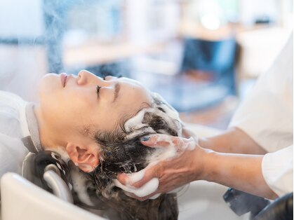 リリーヘアーリベート 浅草橋東口店(LiLiy hair LIBERT'E)の写真