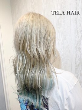 テーラヘアー 成田店(TELA HAIR) 波巻きウェーブ×ホワイトシルバー×ターコイズブルー