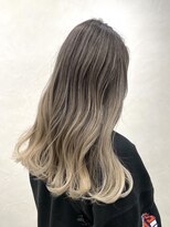 ジゼル(gisele)&nbsp;ミルクティーベージュ×バレイヤージュ